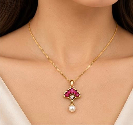 Crimson Arc Pendant Chain