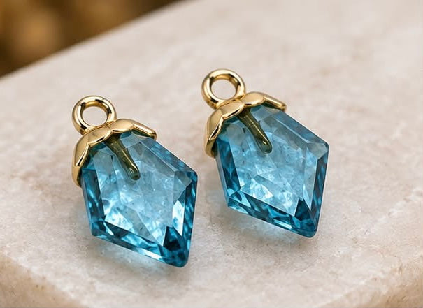 The Aqua Vertex