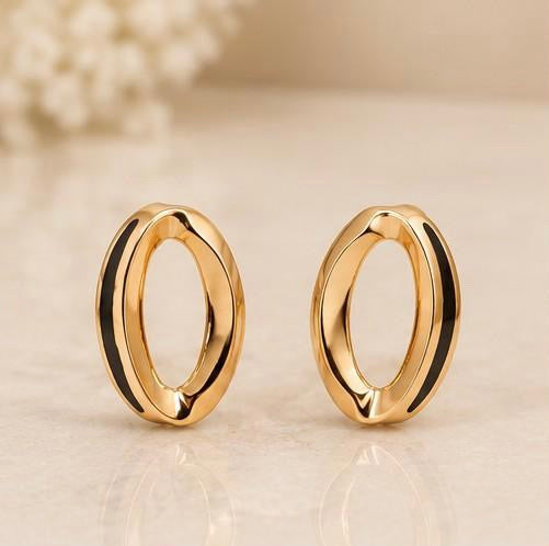 The Flux Studs