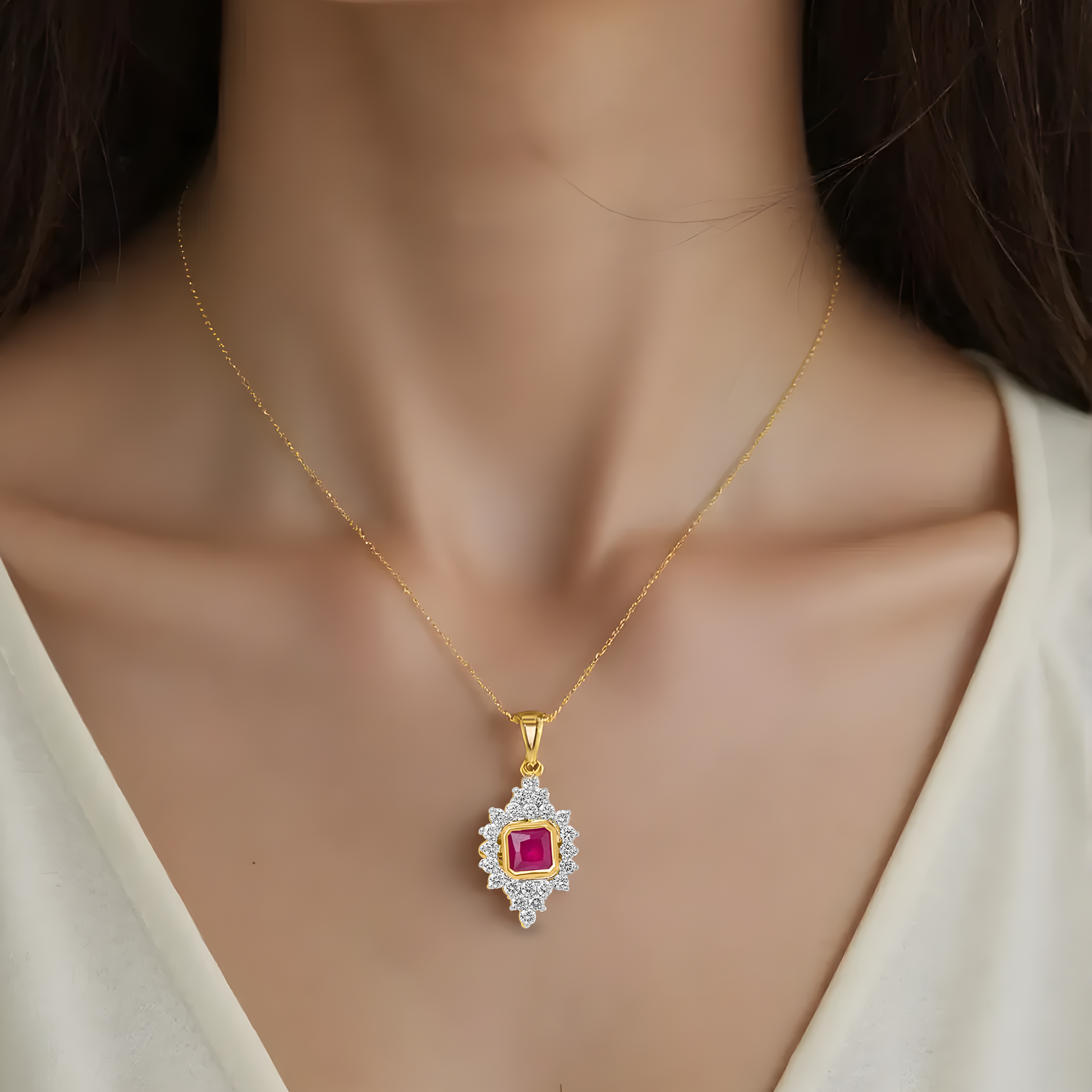 Regal Radiance Pendant Chain