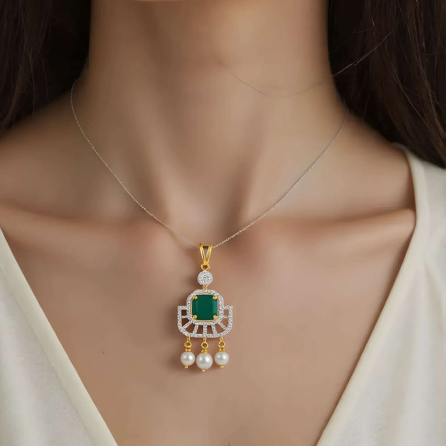 Sparkling Oasis Pendant